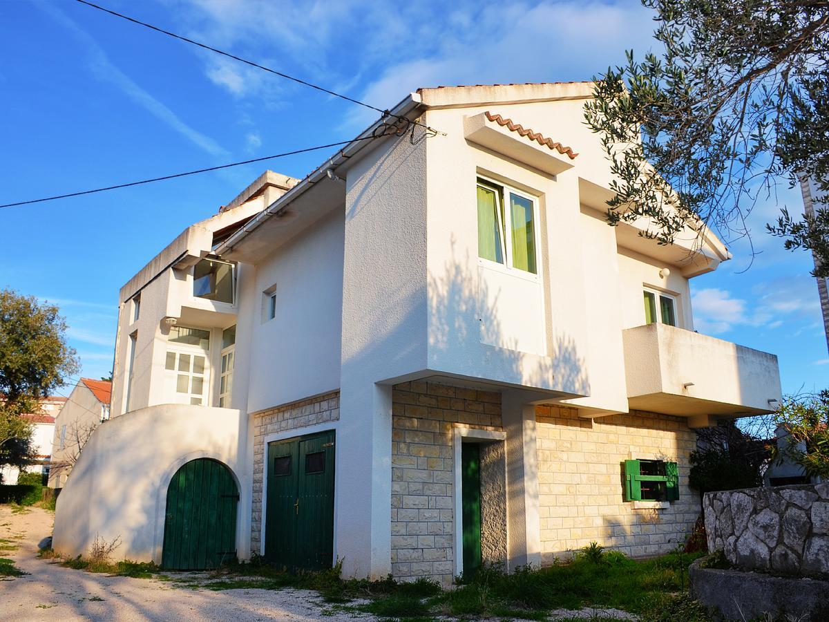 Novalja And Fun Apartment Luaran gambar
