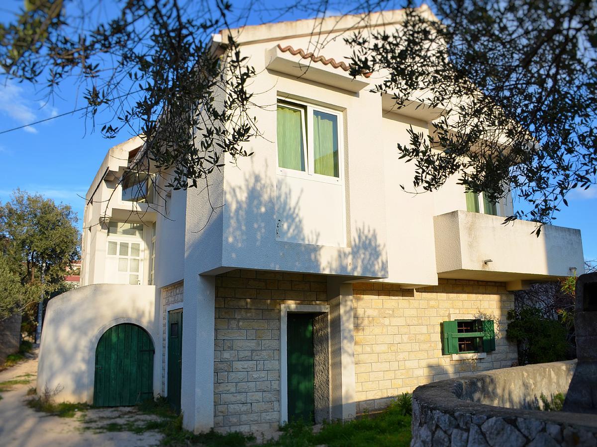 Novalja And Fun Apartment Luaran gambar